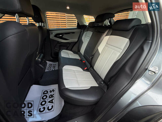 Сірий Ленд Ровер Рендж Ровер Евок, об'ємом двигуна 2 л та пробігом 36 тис. км за 54000 $, фото 24 на Automoto.ua