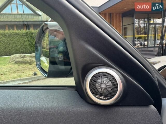 Сірий Ленд Ровер Рендж Ровер Евок, об'ємом двигуна 2 л та пробігом 25 тис. км за 54900 $, фото 29 на Automoto.ua