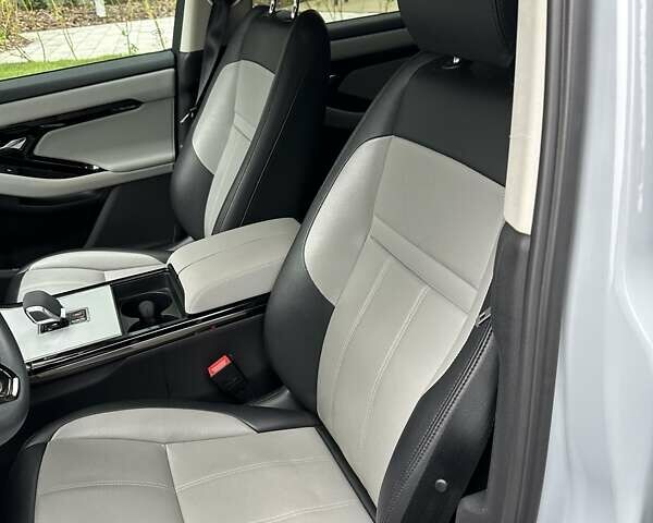 Сірий Ленд Ровер Рендж Ровер Евок, об'ємом двигуна 2 л та пробігом 36 тис. км за 54500 $, фото 7 на Automoto.ua