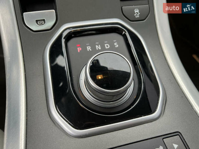 Синий Ленд Ровер Рендж Ровер Эвок, объемом двигателя 2 л и пробегом 198 тыс. км за 11200 $, фото 61 на Automoto.ua