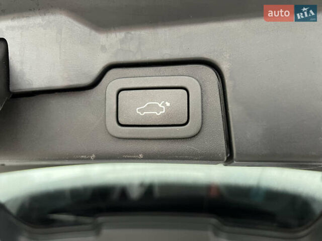 Синий Ленд Ровер Рендж Ровер Эвок, объемом двигателя 2 л и пробегом 198 тыс. км за 11200 $, фото 95 на Automoto.ua