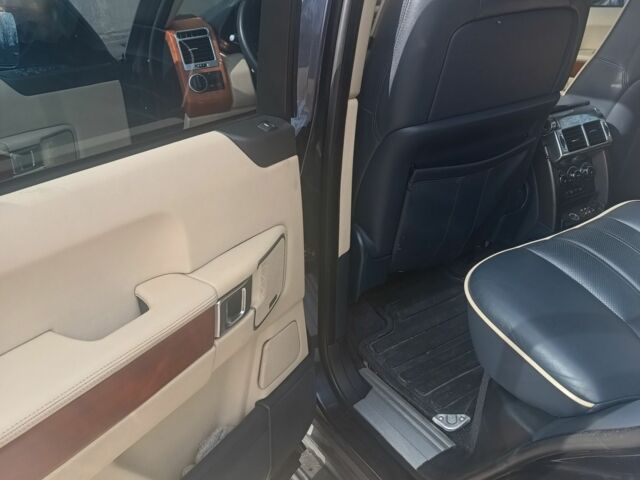 Синій Ленд Ровер Рендж Ровер Евок, об'ємом двигуна 4.4 л та пробігом 310 тис. км за 18500 $, фото 7 на Automoto.ua