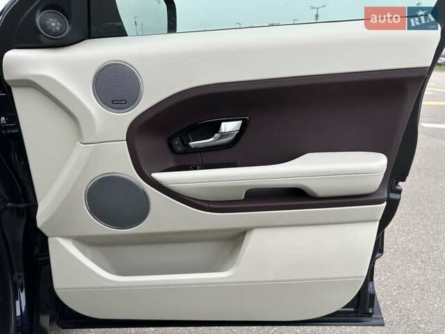 Синій Ленд Ровер Рендж Ровер Евок, об'ємом двигуна 2 л та пробігом 124 тис. км за 14600 $, фото 31 на Automoto.ua