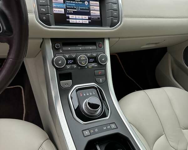 Синій Ленд Ровер Рендж Ровер Евок, об'ємом двигуна 2 л та пробігом 124 тис. км за 14600 $, фото 18 на Automoto.ua