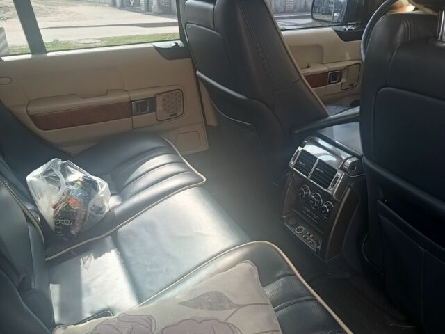 Синій Ленд Ровер Рендж Ровер Евок, об'ємом двигуна 4.4 л та пробігом 310 тис. км за 18500 $, фото 3 на Automoto.ua