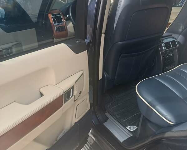 Синий Ленд Ровер Рендж Ровер Эвок, объемом двигателя 4.4 л и пробегом 310 тыс. км за 18500 $, фото 6 на Automoto.ua