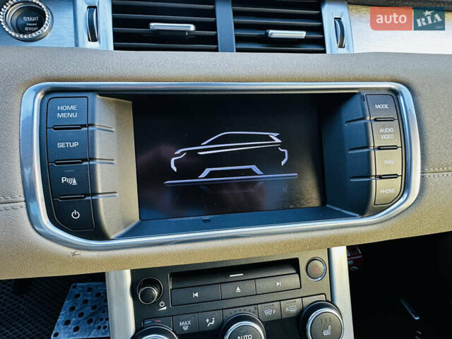 Синий Ленд Ровер Рендж Ровер Эвок, объемом двигателя 2 л и пробегом 156 тыс. км за 16000 $, фото 43 на Automoto.ua