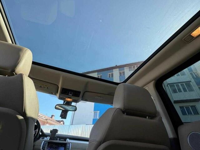 Синій Ленд Ровер Рендж Ровер Евок, об'ємом двигуна 2.2 л та пробігом 230 тис. км за 15500 $, фото 15 на Automoto.ua