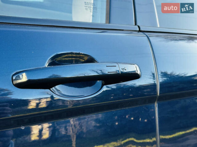 Синий Ленд Ровер Рендж Ровер Эвок, объемом двигателя 2 л и пробегом 156 тыс. км за 16000 $, фото 9 на Automoto.ua