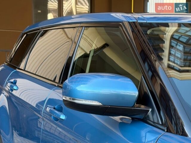 Синій Ленд Ровер Рендж Ровер Евок, об'ємом двигуна 2.18 л та пробігом 178 тис. км за 15900 $, фото 44 на Automoto.ua