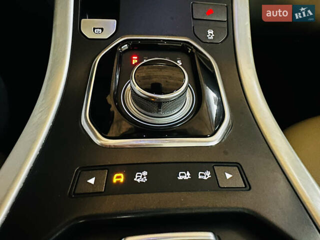 Синий Ленд Ровер Рендж Ровер Эвок, объемом двигателя 2 л и пробегом 156 тыс. км за 16000 $, фото 72 на Automoto.ua