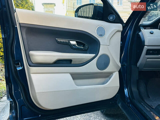 Синий Ленд Ровер Рендж Ровер Эвок, объемом двигателя 2 л и пробегом 156 тыс. км за 16000 $, фото 41 на Automoto.ua