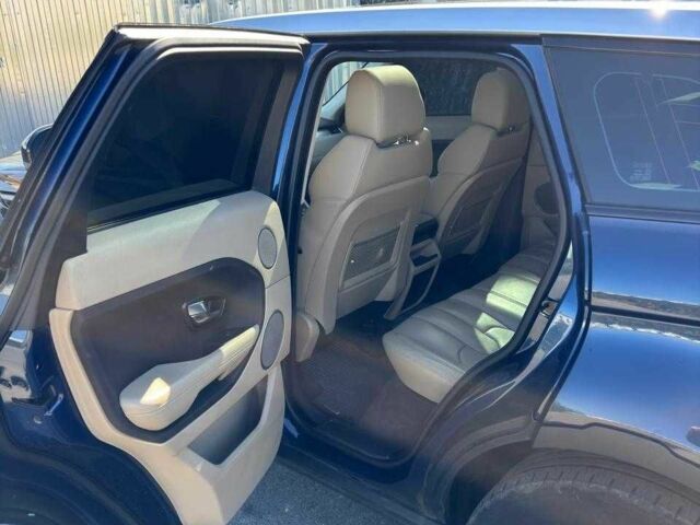 Синій Ленд Ровер Рендж Ровер Евок, об'ємом двигуна 2.2 л та пробігом 230 тис. км за 15500 $, фото 9 на Automoto.ua