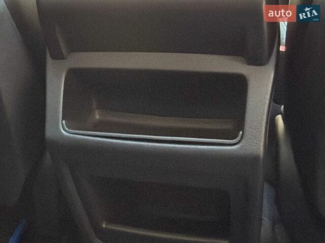 Синій Ленд Ровер Рендж Ровер Евок, об'ємом двигуна 2.18 л та пробігом 178 тис. км за 15900 $, фото 60 на Automoto.ua