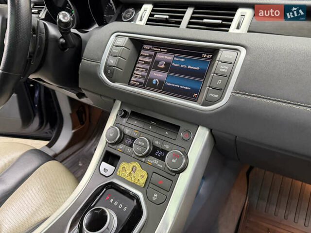 Синій Ленд Ровер Рендж Ровер Евок, об'ємом двигуна 2.2 л та пробігом 107 тис. км за 19000 $, фото 16 на Automoto.ua