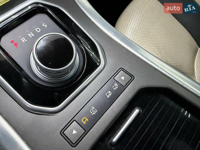 Синій Ленд Ровер Рендж Ровер Евок, об'ємом двигуна 2.2 л та пробігом 107 тис. км за 19000 $, фото 17 на Automoto.ua