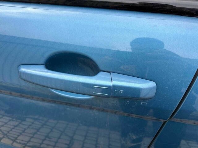 Синий Ленд Ровер Рендж Ровер Эвок, объемом двигателя 2.2 л и пробегом 100 тыс. км за 6700 $, фото 10 на Automoto.ua