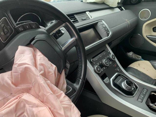 Синий Ленд Ровер Рендж Ровер Эвок, объемом двигателя 2.2 л и пробегом 100 тыс. км за 6700 $, фото 8 на Automoto.ua