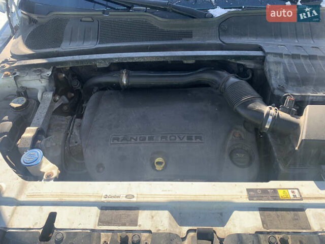 Синий Ленд Ровер Рендж Ровер Эвок, объемом двигателя 2.18 л и пробегом 177 тыс. км за 22750 $, фото 10 на Automoto.ua