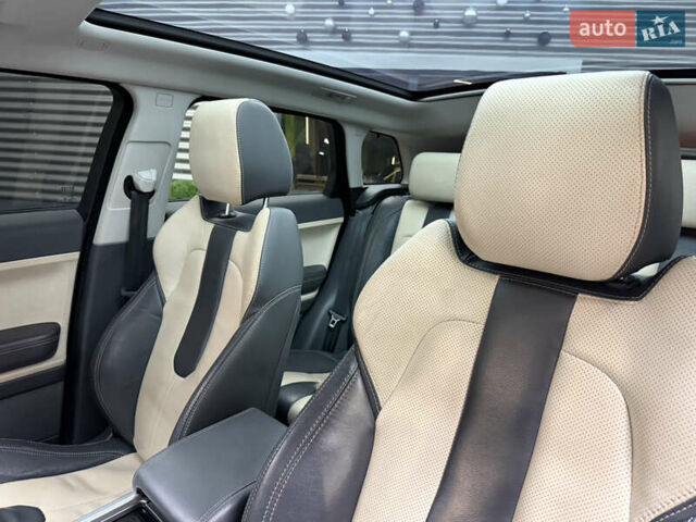 Синій Ленд Ровер Рендж Ровер Евок, об'ємом двигуна 2.2 л та пробігом 107 тис. км за 19000 $, фото 7 на Automoto.ua