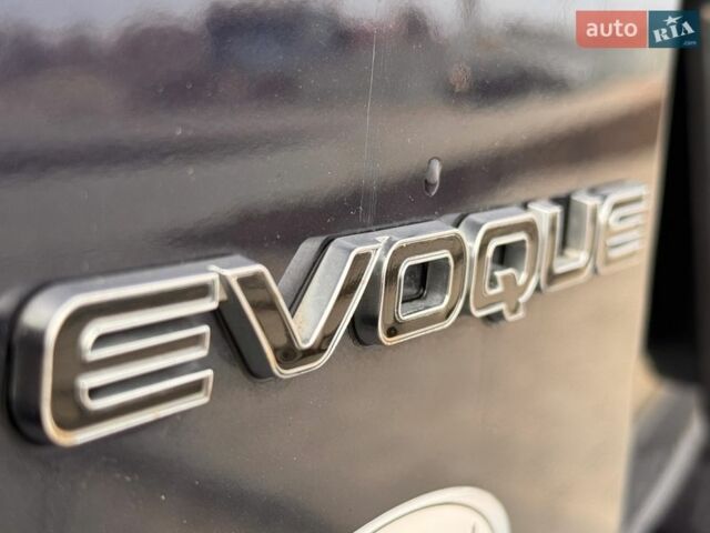 Синій Ленд Ровер Рендж Ровер Евок, об'ємом двигуна 2 л та пробігом 116 тис. км за 13999 $, фото 35 на Automoto.ua