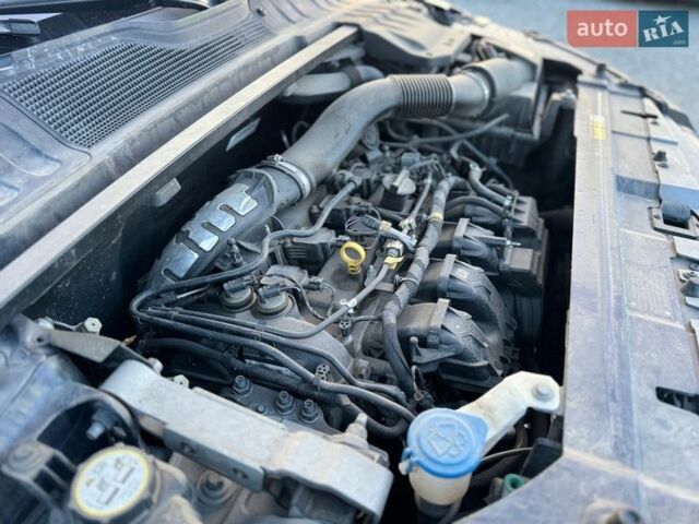 Синій Ленд Ровер Рендж Ровер Евок, об'ємом двигуна 2 л та пробігом 116 тис. км за 13999 $, фото 79 на Automoto.ua