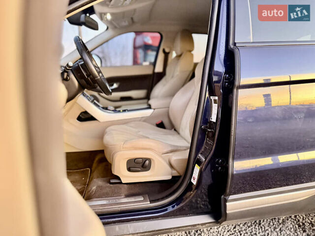 Синий Ленд Ровер Рендж Ровер Эвок, объемом двигателя 2 л и пробегом 119 тыс. км за 15200 $, фото 49 на Automoto.ua