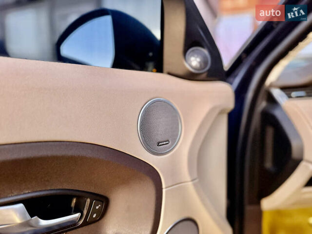 Синий Ленд Ровер Рендж Ровер Эвок, объемом двигателя 2 л и пробегом 119 тыс. км за 15200 $, фото 47 на Automoto.ua