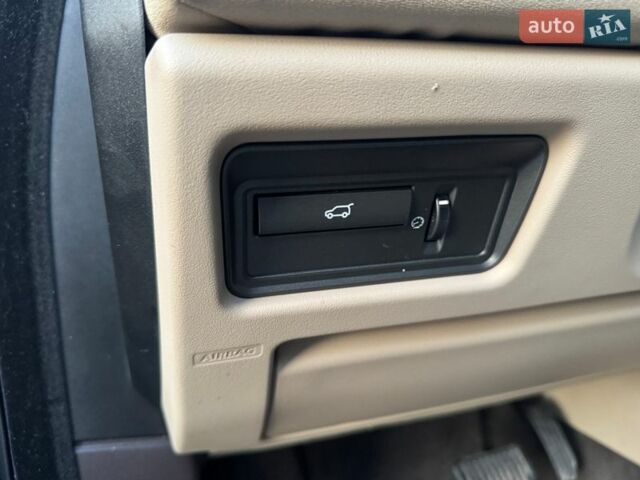 Синій Ленд Ровер Рендж Ровер Евок, об'ємом двигуна 2 л та пробігом 116 тис. км за 13999 $, фото 69 на Automoto.ua