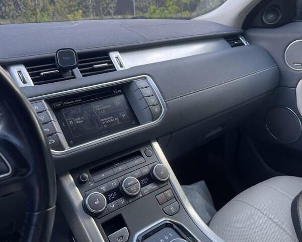 Синий Ленд Ровер Рендж Ровер Эвок, объемом двигателя 2.2 л и пробегом 168 тыс. км за 26000 $, фото 6 на Automoto.ua