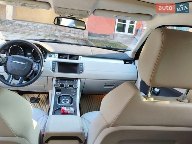 Синій Ленд Ровер Рендж Ровер Евок, об'ємом двигуна 2 л та пробігом 157 тис. км за 15200 $, фото 5 на Automoto.ua