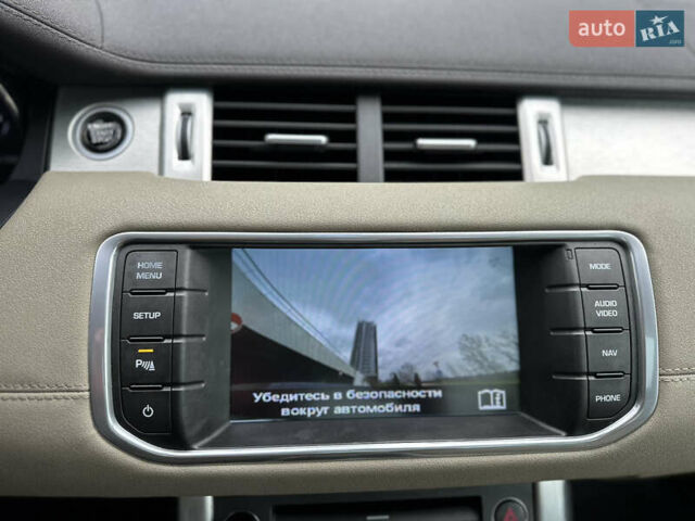 Синій Ленд Ровер Рендж Ровер Евок, об'ємом двигуна 2 л та пробігом 178 тис. км за 16299 $, фото 17 на Automoto.ua