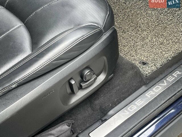 Синій Ленд Ровер Рендж Ровер Евок, об'ємом двигуна 2 л та пробігом 125 тис. км за 15640 $, фото 37 на Automoto.ua