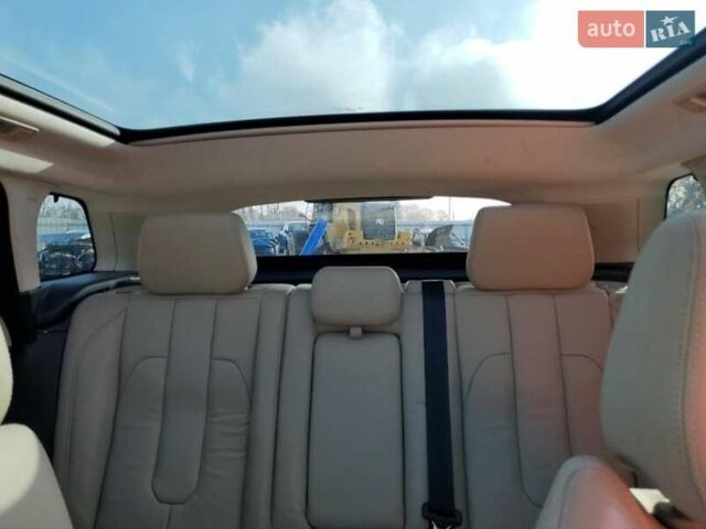 Синій Ленд Ровер Рендж Ровер Евок, об'ємом двигуна 2 л та пробігом 134 тис. км за 10500 $, фото 9 на Automoto.ua