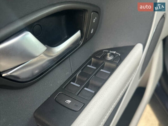 Синий Ленд Ровер Рендж Ровер Эвок, объемом двигателя 2 л и пробегом 156 тыс. км за 14499 $, фото 13 на Automoto.ua