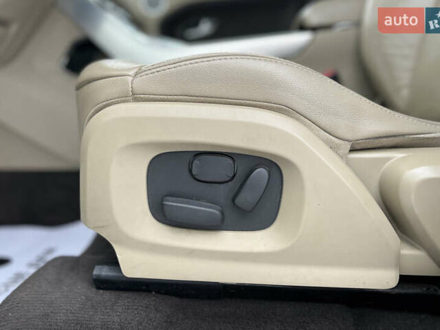 Синий Ленд Ровер Рендж Ровер Эвок, объемом двигателя 2 л и пробегом 217 тыс. км за 17000 $, фото 16 на Automoto.ua