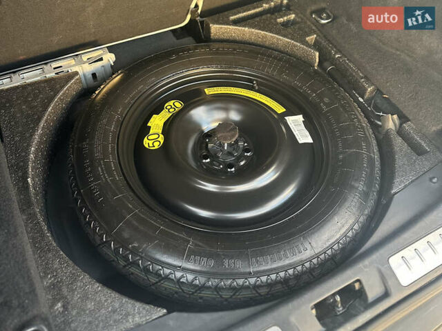 Синий Ленд Ровер Рендж Ровер Эвок, объемом двигателя 2 л и пробегом 156 тыс. км за 14499 $, фото 31 на Automoto.ua