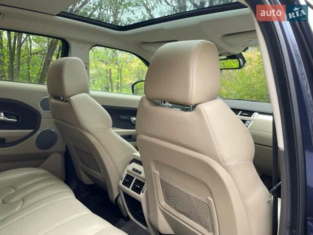 Синій Ленд Ровер Рендж Ровер Евок, об'ємом двигуна 2 л та пробігом 88 тис. км за 21000 $, фото 20 на Automoto.ua