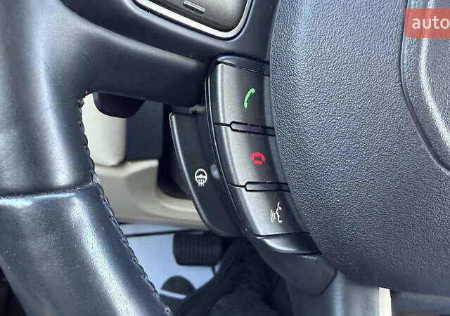 Синий Ленд Ровер Рендж Ровер Эвок, объемом двигателя 2 л и пробегом 160 тыс. км за 16500 $, фото 48 на Automoto.ua