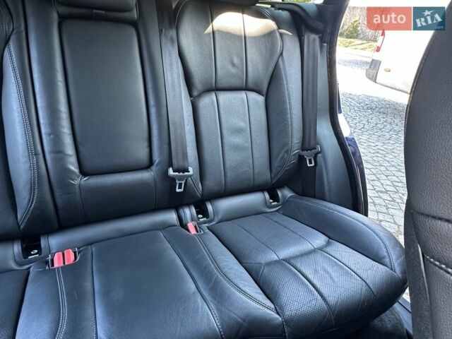 Синий Ленд Ровер Рендж Ровер Эвок, объемом двигателя 2 л и пробегом 147 тыс. км за 17999 $, фото 96 на Automoto.ua