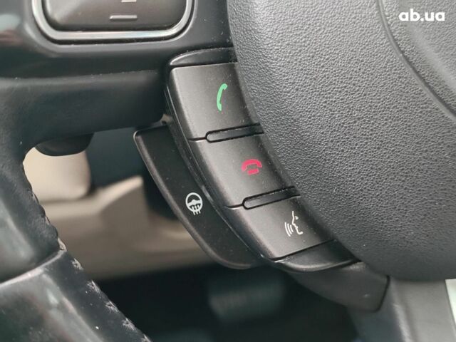 Синій Ленд Ровер Рендж Ровер Евок, об'ємом двигуна 2 л та пробігом 154 тис. км за 19990 $, фото 27 на Automoto.ua