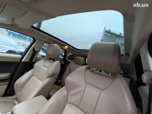 Синій Ленд Ровер Рендж Ровер Евок, об'ємом двигуна 2 л та пробігом 154 тис. км за 19990 $, фото 26 на Automoto.ua