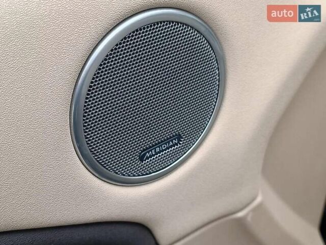 Синій Ленд Ровер Рендж Ровер Евок, об'ємом двигуна 2 л та пробігом 154 тис. км за 19990 $, фото 23 на Automoto.ua