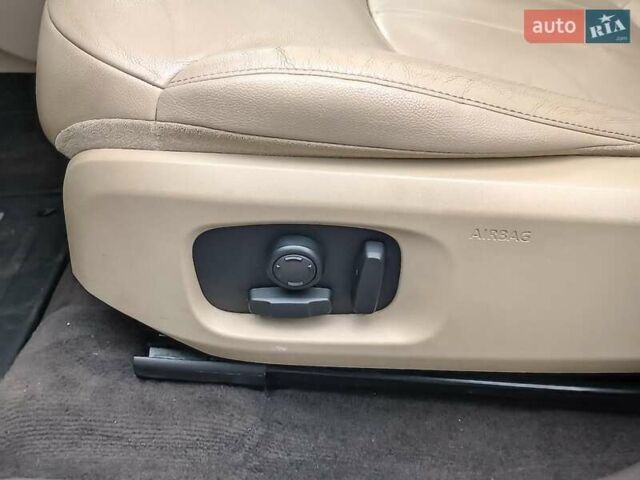 Синій Ленд Ровер Рендж Ровер Евок, об'ємом двигуна 2 л та пробігом 154 тис. км за 19990 $, фото 22 на Automoto.ua