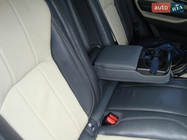 Синій Ленд Ровер Рендж Ровер Евок, об'ємом двигуна 2 л та пробігом 114 тис. км за 23499 $, фото 17 на Automoto.ua