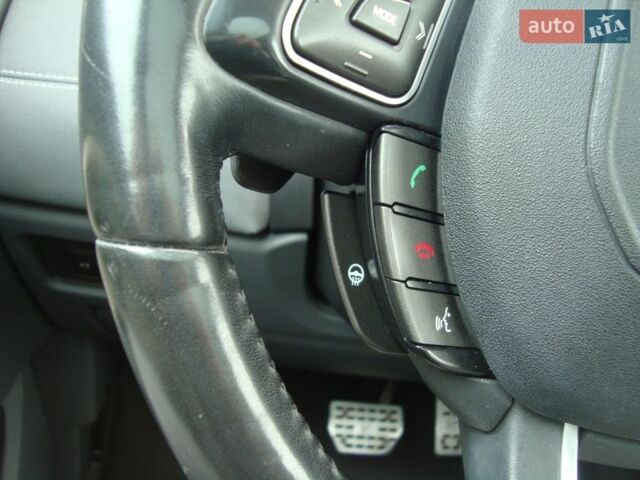 Синій Ленд Ровер Рендж Ровер Евок, об'ємом двигуна 2 л та пробігом 114 тис. км за 23499 $, фото 27 на Automoto.ua