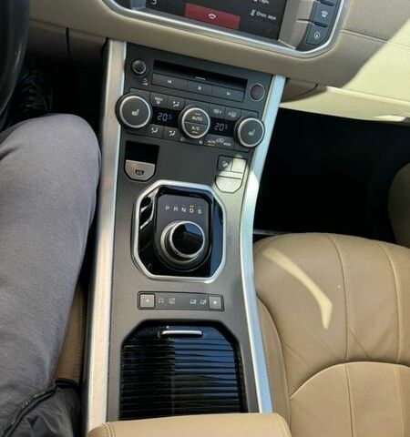 Синій Ленд Ровер Рендж Ровер Евок, об'ємом двигуна 2 л та пробігом 149 тис. км за 15800 $, фото 34 на Automoto.ua