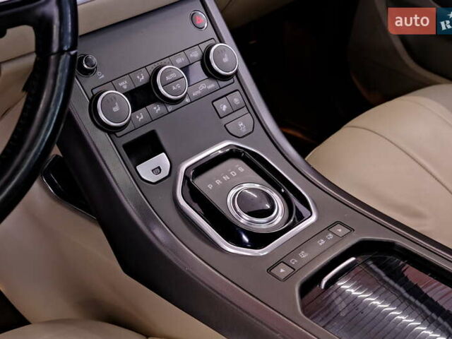 Синій Ленд Ровер Рендж Ровер Евок, об'ємом двигуна 2 л та пробігом 83 тис. км за 17900 $, фото 15 на Automoto.ua