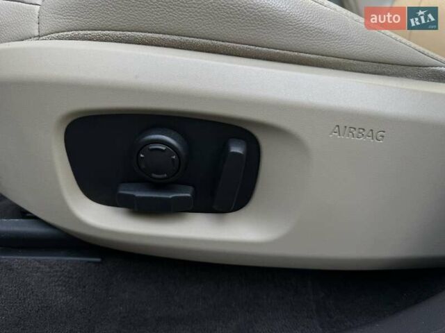 Синий Ленд Ровер Рендж Ровер Эвок, объемом двигателя 2 л и пробегом 88 тыс. км за 20300 $, фото 14 на Automoto.ua