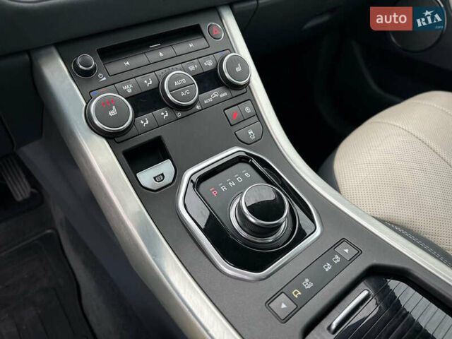 Синий Ленд Ровер Рендж Ровер Эвок, объемом двигателя 2 л и пробегом 122 тыс. км за 24300 $, фото 74 на Automoto.ua